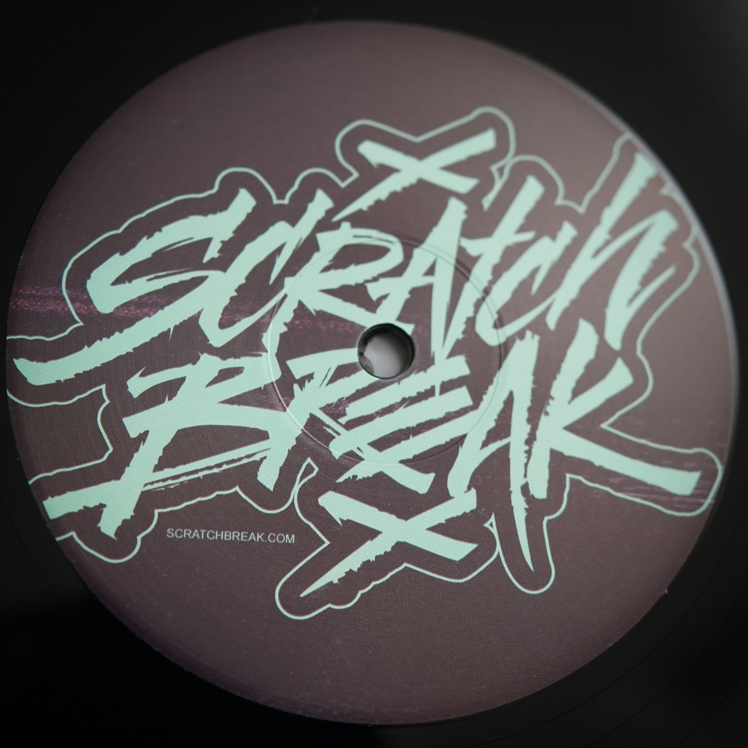 SkratchBreak_HandControl_SB001-Label